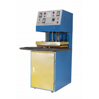 普通下熱式吸塑封口機